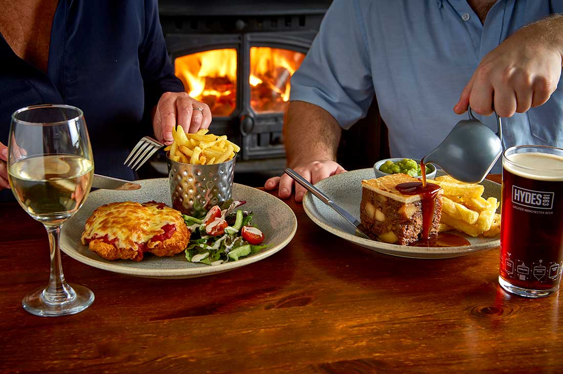 Delicious Pub Food in Helsby near Chester at The Hornsmill pub